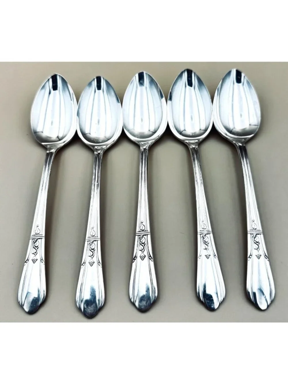 5 COUNTESS II Simeon L & George H Rogers Oval Soup Spoons Silverplate Oneida